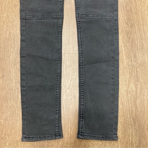 Divided H&M Women’s Charcoal High-Waisted Jeans Zipper Accent Moto Size 2 - Picture 6 of 15